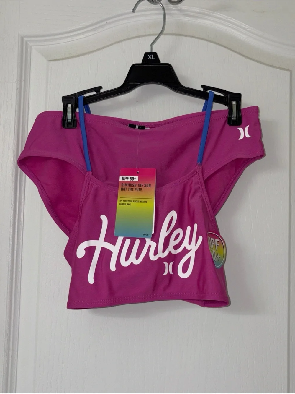 Hurley vibrant pink